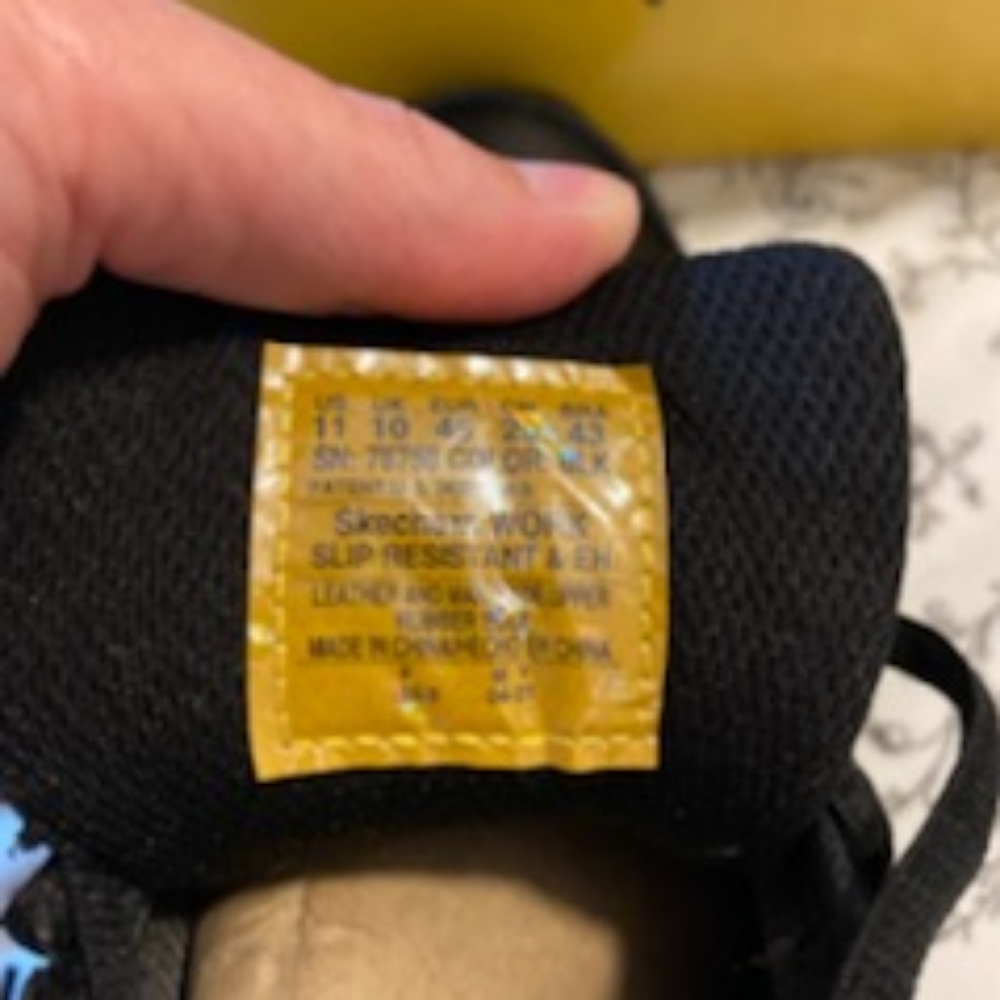 Skechers Slip-resistant - Picture 7 of 8